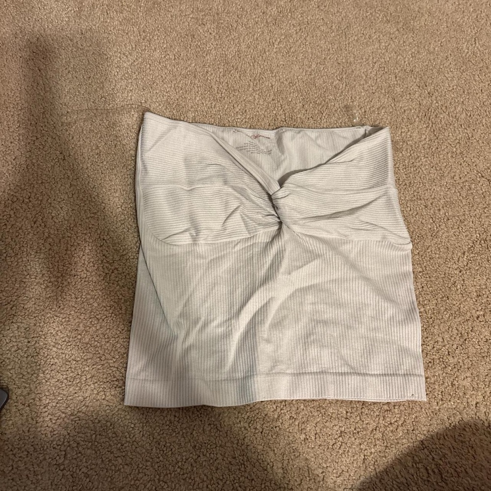 White ribbed mid waist tube top